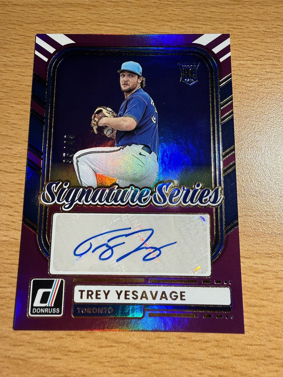 schleids_cards's tweet photo. Post #32:

Trey Yesavage Rookie Auto /49

$25

Shipping:
PWE $2 (Up to 4 regular cards)
BMWT $5.50 https://t.co/kyb8Fmvm5v