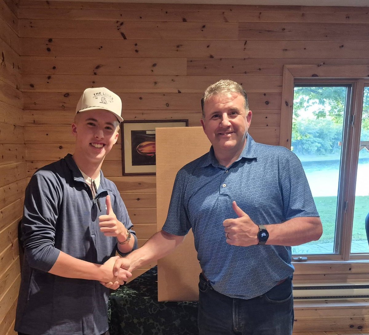 DanielAllainNB's tweet photo. Great discussions with PC members in Doaktown and Fredericton at our Satellite Voting Centres.

Having trouble voting? Send us a message!

Get your ballot mailed by October 5th!

#nbpoli
#pcnbleadership
#chefferiepcnb

Nous avons eu d’excellentes discussions avec les membres du Parti progressiste-conservateur à Doaktown et à Fredericton, dans nos centres de vote satellites.

Vous avez de la difficulté à voter? Envoyez-nous un message!

Assurez-vous de poster votre bulletin de vote au plus tard le 5 octobre!