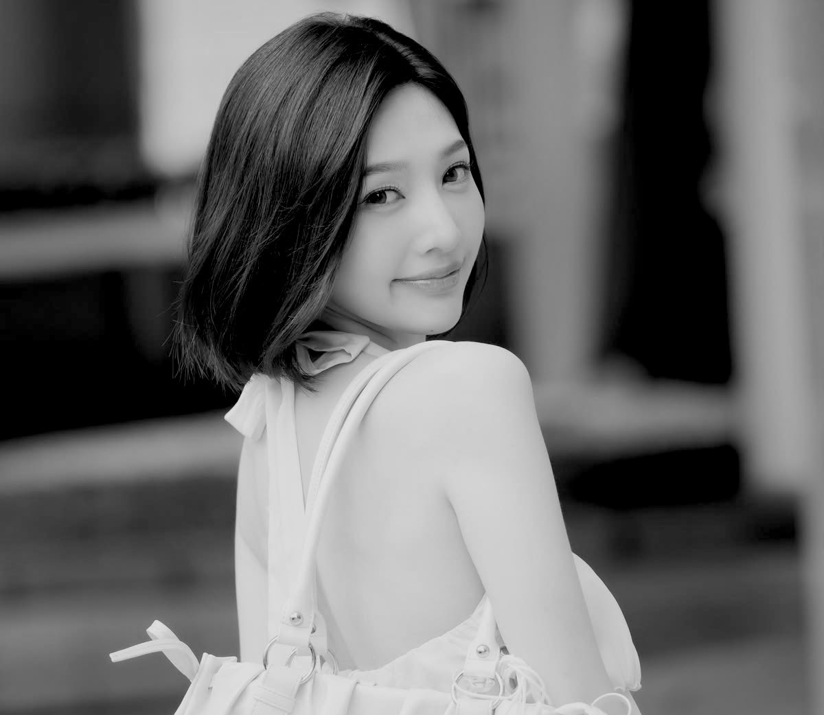 HEAVENNlNA's tweet photo. @TamagoPost ️️
️️HEAVENNINA HSU, 1992.
I play music instruments, write and compose music. Do you play music?
️️ https://t.co/1NhpPqs0Dn