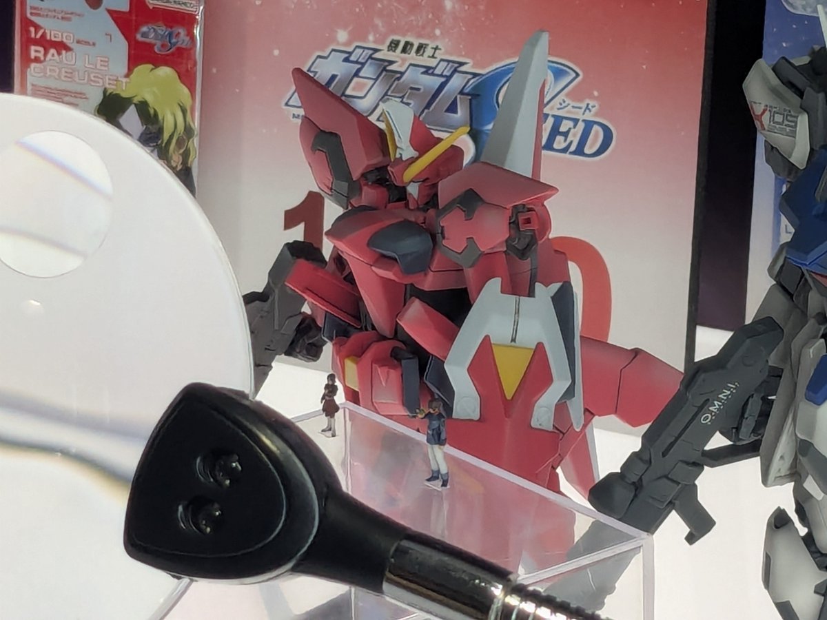 digitamin's tweet photo. #メガホビEXPO2026
会場展示

#メガハウス
#箱庭技研

1/144と1/100スケールでガンダムSEEDの人物フィギュア登場！

同スケールのモビルスーツや艦船艦橋などと並べて世界観拡充！ https://t.co/cBZsQVEykn