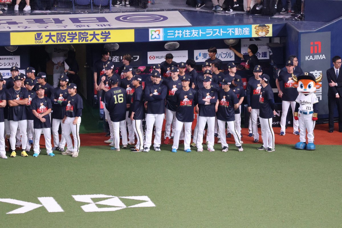ssnkotkn's tweet photo. 推しを探せ〜
2026.9.25 平野佳寿引退セレモニー https://t.co/0aMXN1v0UR