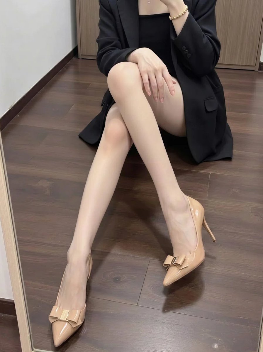 Chen_BitWave's tweet photo. I like the simple black style the neat and comfortable feel is great. https://t.co/69WjRN00Wz