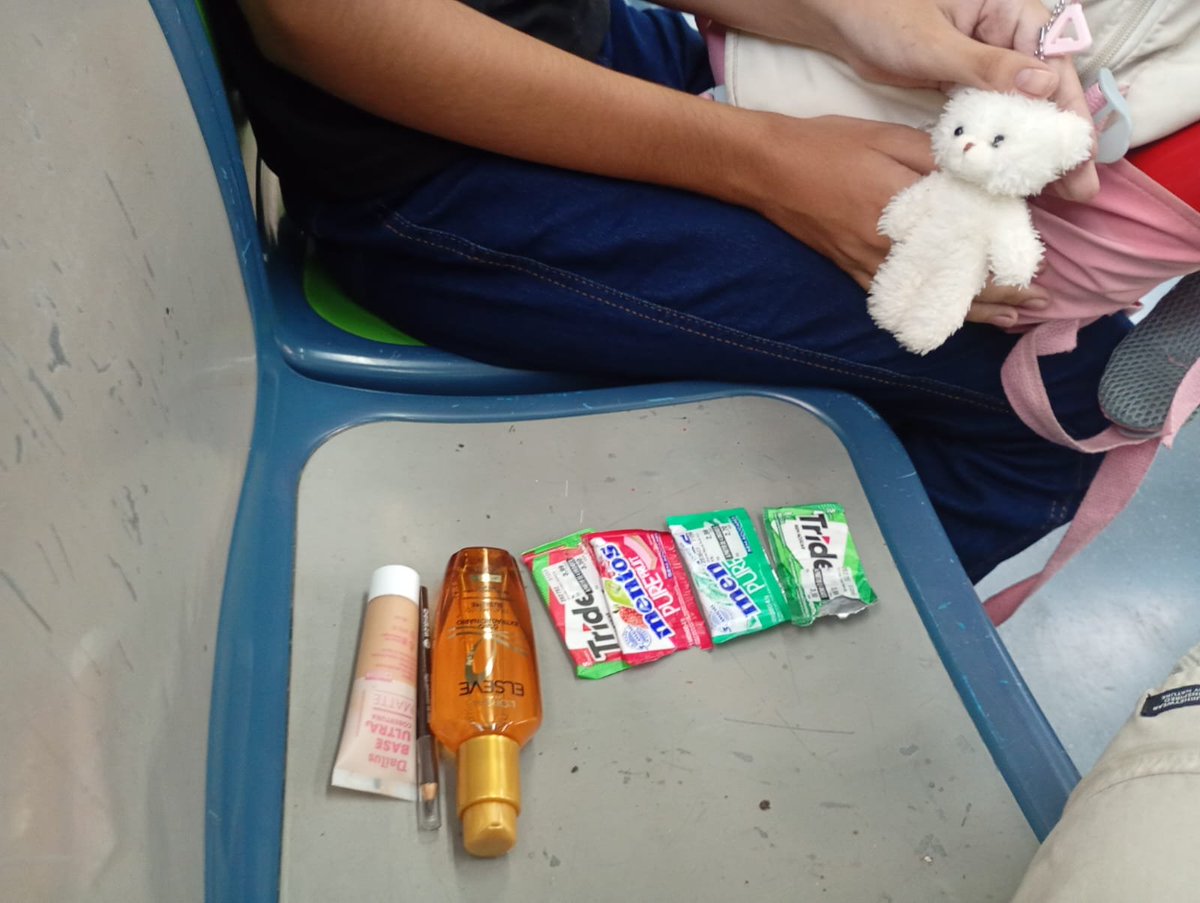 DudX3X's tweet photo. Colheita no shopping com meu namorado 💖(o urso tambem conta, fora isso a gente pegou uma nutella b ready também)
#cleptotwt #cleptogirls https://t.co/lcKNCO0fw9