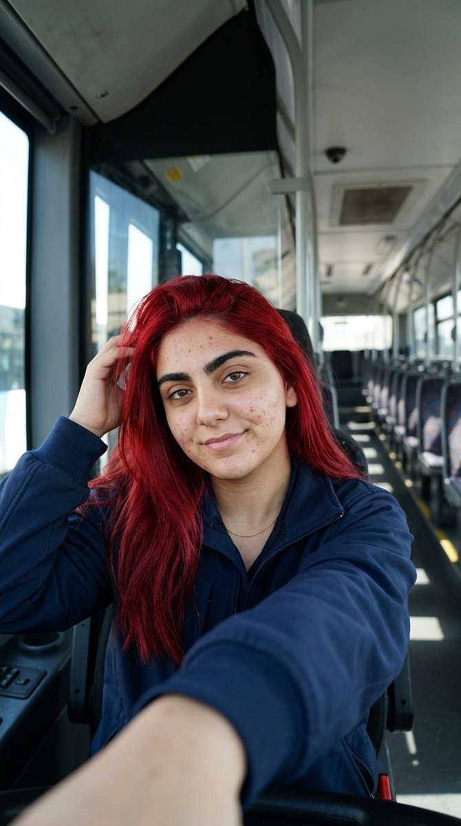 jujuconduit's tweet photo. Je passe mes journées concentrée sur la route. J’aimerais passer une soirée où je dépose enfin le regard. https://t.co/PUk01UkVLw