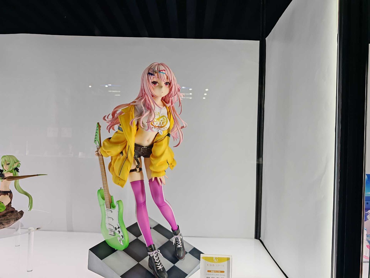 hobbywatch_jp's tweet photo. 「ライムライト・レモネードジャム」より「陽見恵凪」の1/3.5スケールフィギュアが展示！【#メガホビEXPO】　『ハイスクールD×D』よりレースクイーン衣装の姫島朱乃も展示 https://t.co/vx9PFIowec https://t.co/ZYaT2azJjB