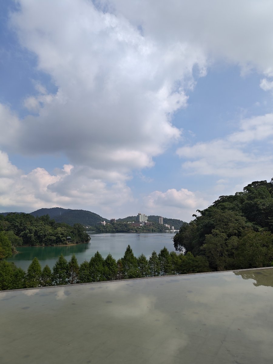 Maplenight64's tweet photo. 去看看日月潭風景 https://t.co/LIl4hTbs95