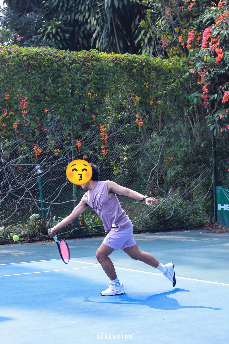 itsbilv2's tweet photo. ujung2nya tennis lagi.... https://t.co/prA6hVBACv