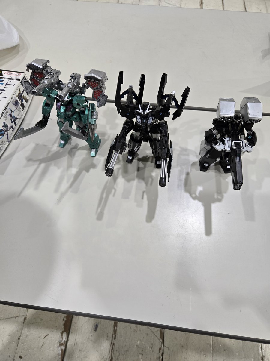onbpmtitr's tweet photo. 金沢オールジャンル模型展示会で始めて作品を展示させてもらいました https://t.co/ANzC7WZxia