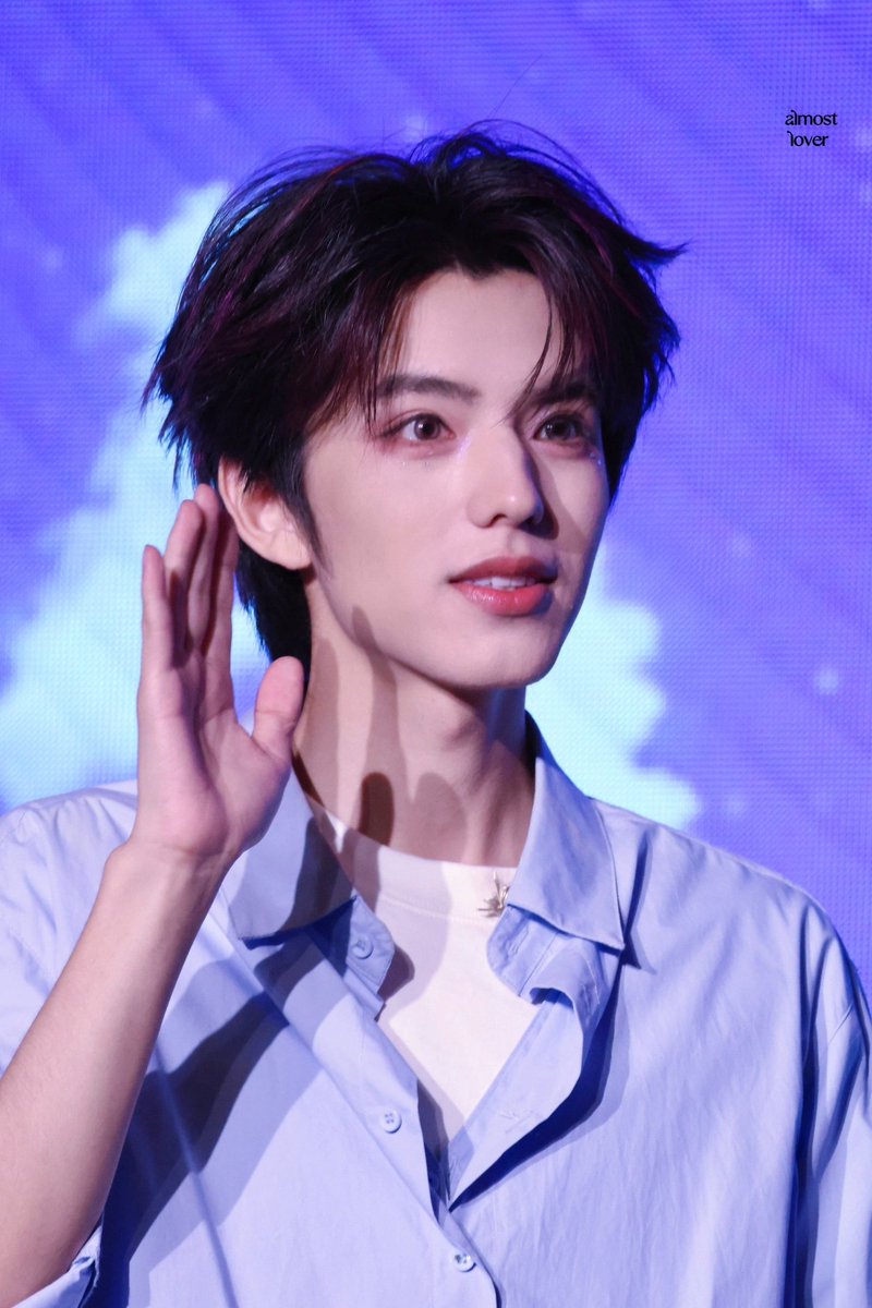 shuyuan_ph's tweet photo. [PIC]

260925 MACAU FANMEET

cr: almost lover pt.2 🔗https://t.co/01Sfmc2ogR

TIANYUAN FULL MOON DATE
#OllieShuyuanInMacauDay1
#shuyuanmacaufmday1
#shuyuan #淑元 #yuyuan #shuyuanph https://t.co/7tJEW8RAIk