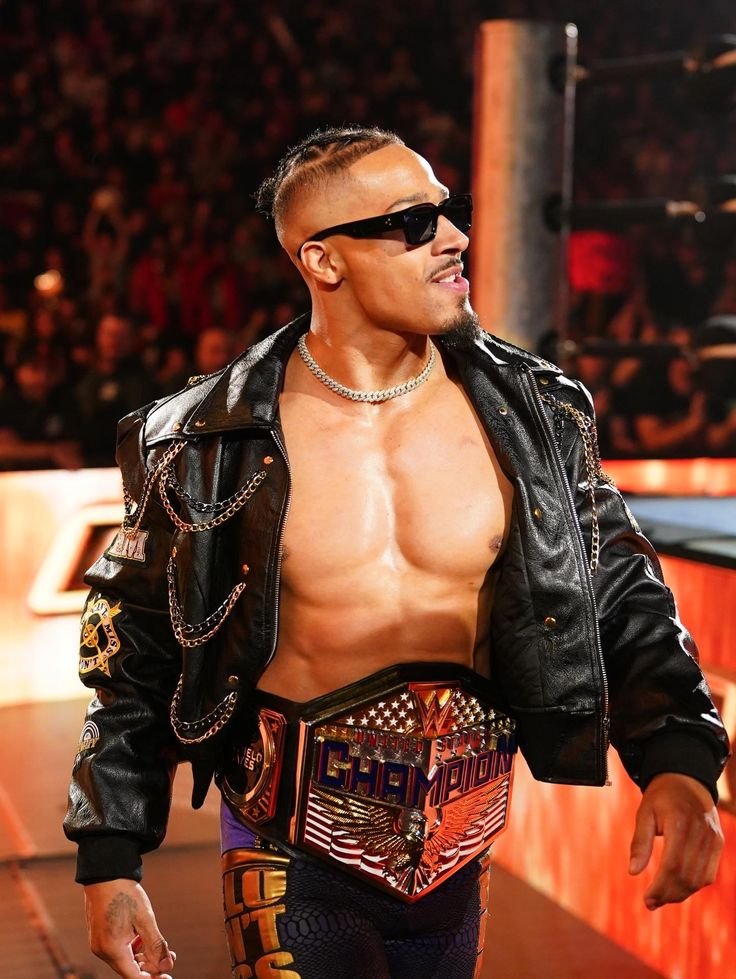 Iceey_77's tweet photo. Ser talentoso en WWE es un crimen, o te congelan o te humillan. https://t.co/qVhGeGyNyq