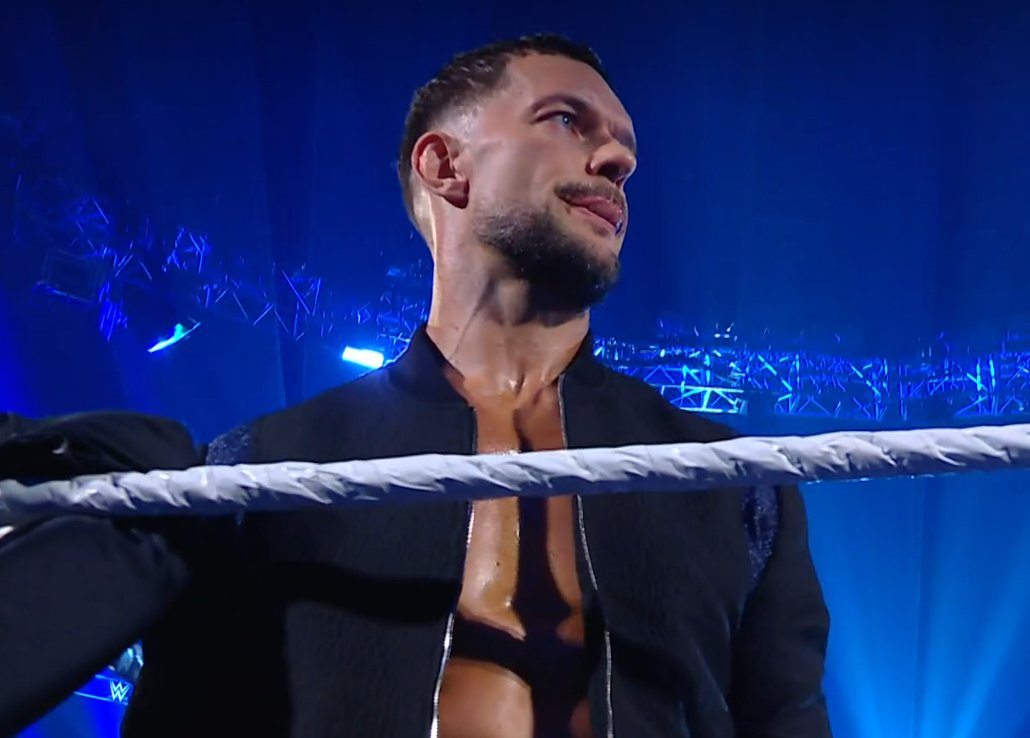 grandslamfinn's tweet photo. FINN BÁLOR #SmackDown https://t.co/rbv7fAOIvM