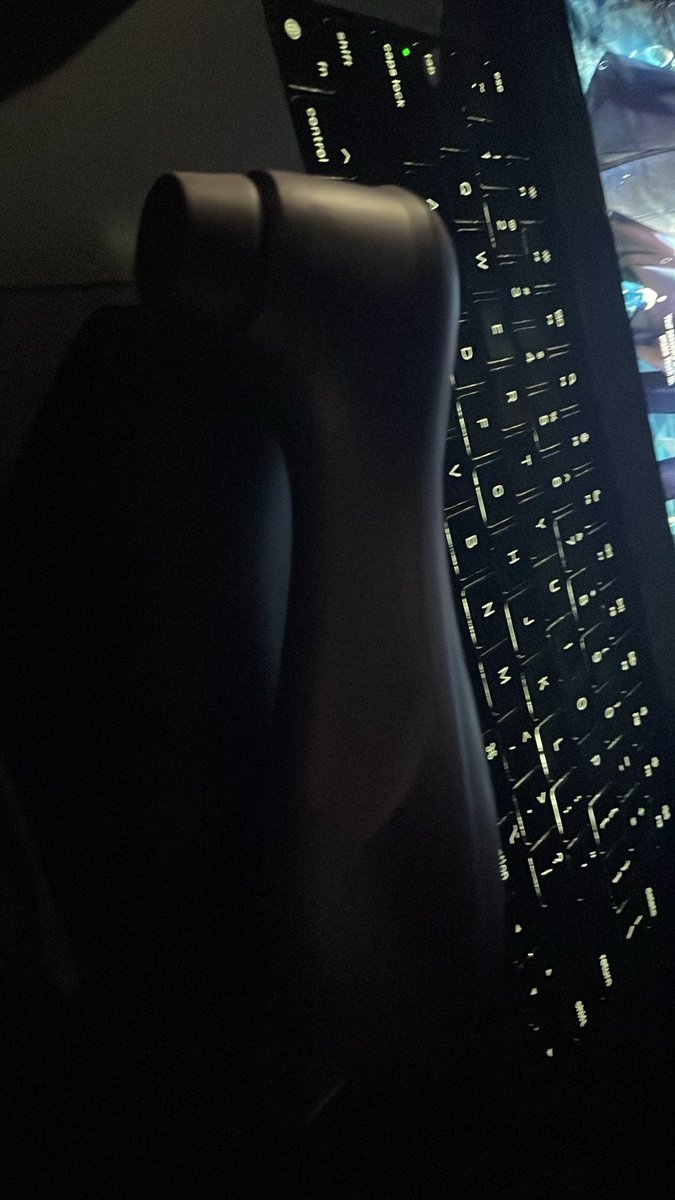 woesmini's tweet photo. pussy drooling for no fucking reason.
i hate living with this body.

men are so useless and gross, im happy with my viby.
i wanna stick the whole thing in and cum to thoughts of being a virgin for life

dont ask why the head piece is missing- https://t.co/UzrMaQaSpv