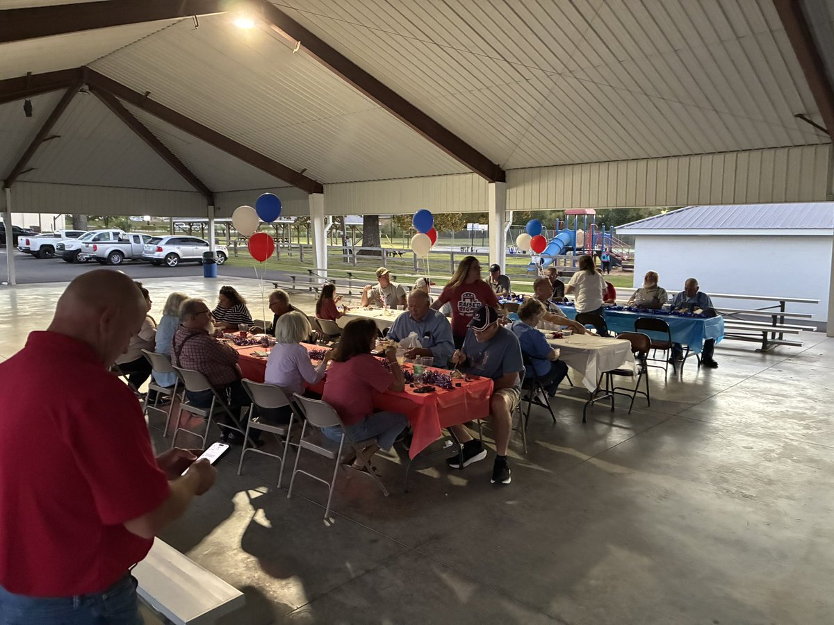 maxwellwise's tweet photo. Thank you to the Adair Co GOP for having me speak at their Fall Rally!  Always great to have @aneigh in attendance &amp; seeing so many local Republican candidates who are on the Nov ballot. https://t.co/3sre7IGSCB