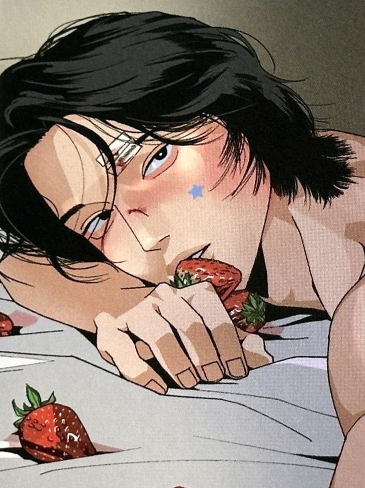 omeletteforjean's tweet photo. just a little strawberry in human form 🍓🤍 https://t.co/ADXc5WUNBH