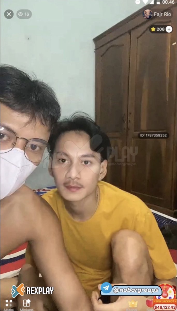 uletkuning2's tweet photo. Pusing2 cari dan download sana sini, 
Mending join group cm 30K nonton sampe Gumohh 💦💦💦
https://t.co/SPjtWLIa40 https://t.co/SsclYkYdaW