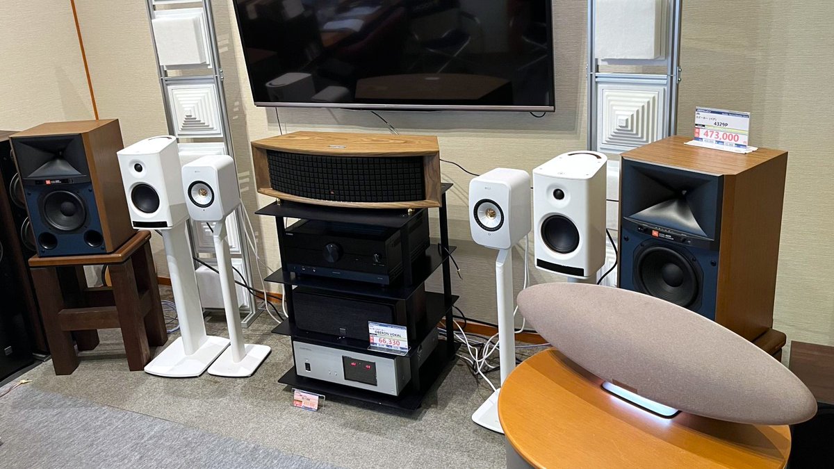 Yokkaichimusen's tweet photo. お天気は雨でございますがもちろん営業しております!😁パワードスピーカーをいろいろ揃えました、この週末は聞き比べできますよ!ご来店お待ちしております😊
#ZeppelinPro #JBL #L75ms #KEF #LSX2 #YAMAHA #NX70A #4329P #パワードスピーカー #ブルートゥース #Bluetooth #AirPlay2 https://t.co/5V7TMF9TWV