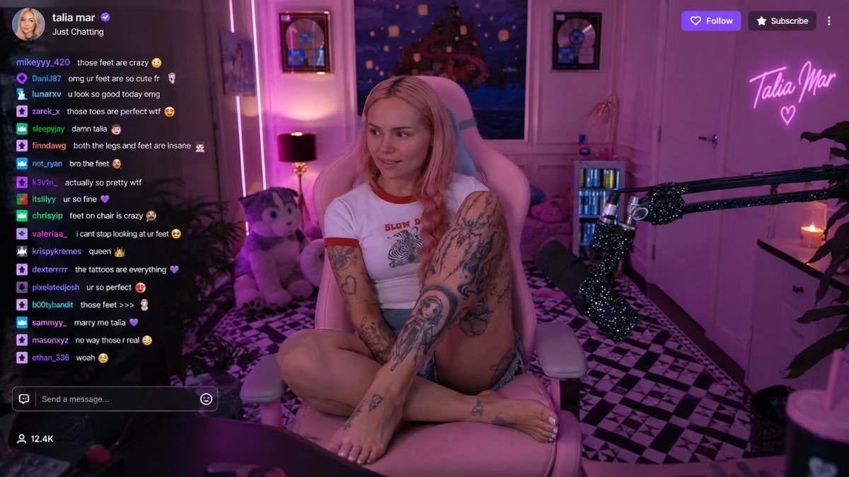 dropdaddy69's tweet photo. Talia mar showed her feet on live.
The chat went crazyy🫪🫪 https://t.co/XEzXfxjMWZ