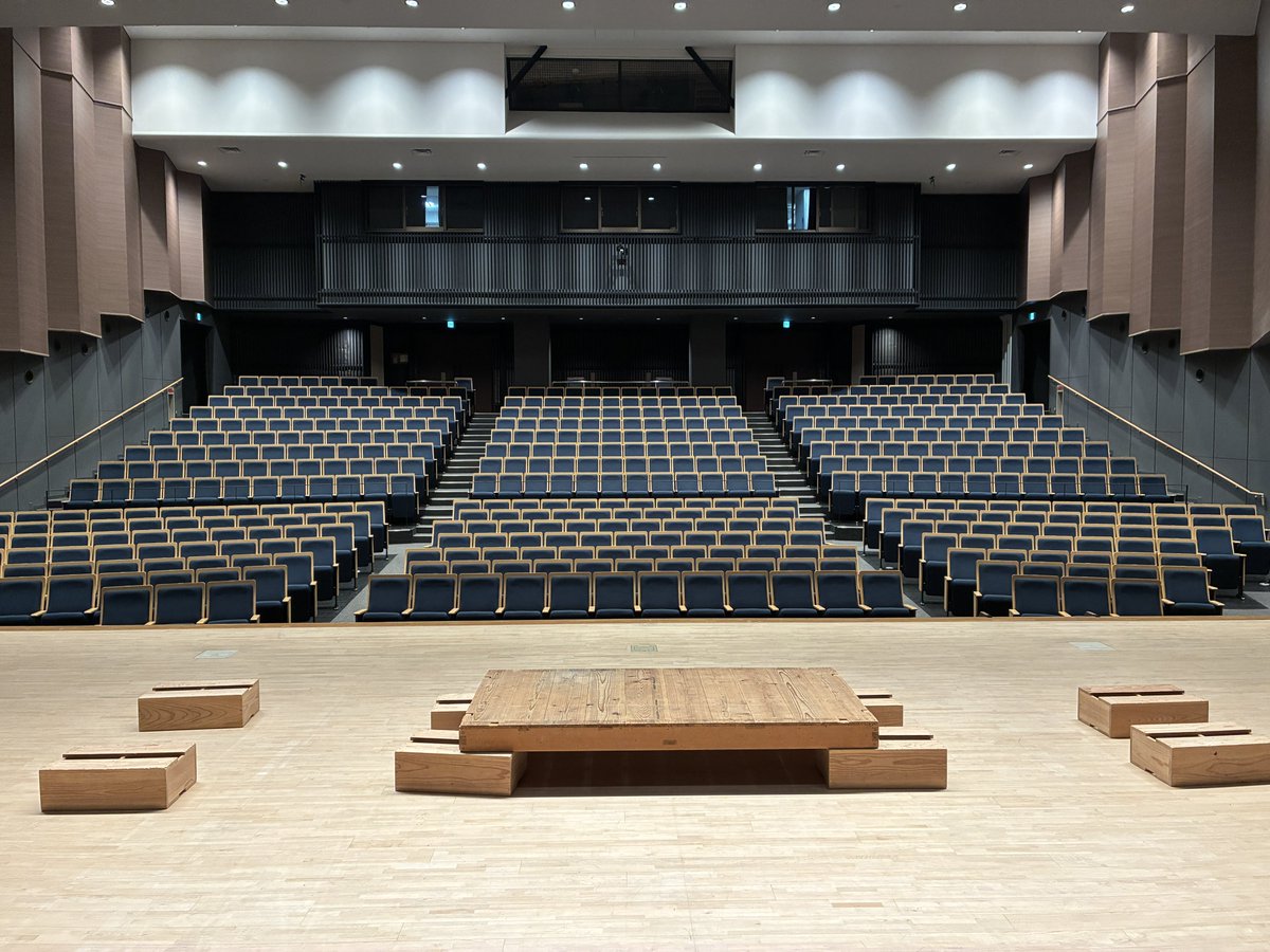 39Voyage's tweet photo. おはようございます！
#39voyage 当日を迎えました！

ただいま設営作業を行っています！
現時点での開場は14時30分を予定しております
皆様のご来場心よりお待ちしております！ https://t.co/zvZLDcw5xf