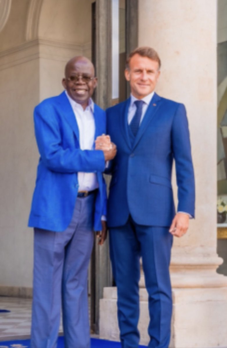 jacobscarlene1's tweet photo. @beyondB_DAG Just imagine the president of a country. African leaders like this Senegalese #Buhari and #Thiefnubu should be ashamed of themselves. Just imagine how ordinary Macaroni from a country that survives on the suffering of Africans is mocking and disgracing them https://t.co/9r1el0G6Iw