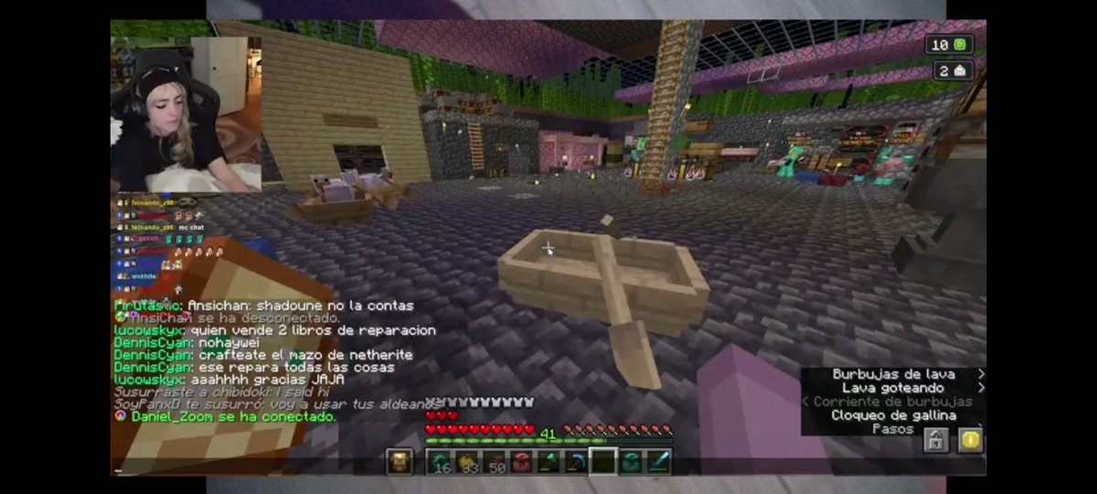 Sylpanesreal's tweet photo. @sylveemhm why? You invite @SoyPan__ to the base of your team? Someone who is disrespectful and using villagers without permission from your teammates #Sylvee #sylvee #Sylveey #sylveey #SoyPan #soypan #Dedsafío4 https://t.co/j12eQLeNIm