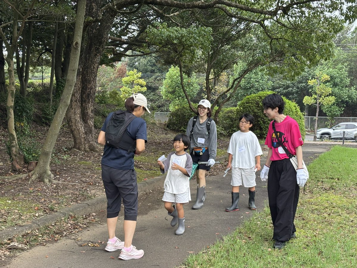 ploggingmie's tweet photo. 今日はPARK LANE COFFEE @ダイセーフォレストパークで14名が公園周辺道路から公園内を約１時間プロギング。四日市や津からの参加者もあり楽しい朝活でした。#プロギング #ジョギング #ウォーキング #PARKLANECOFFEE  #worldcleanupday #ゴミ拾い #お宝拾い #wcdjapan2026 #ダイセーフォレストパーク https://t.co/KEykMso45H