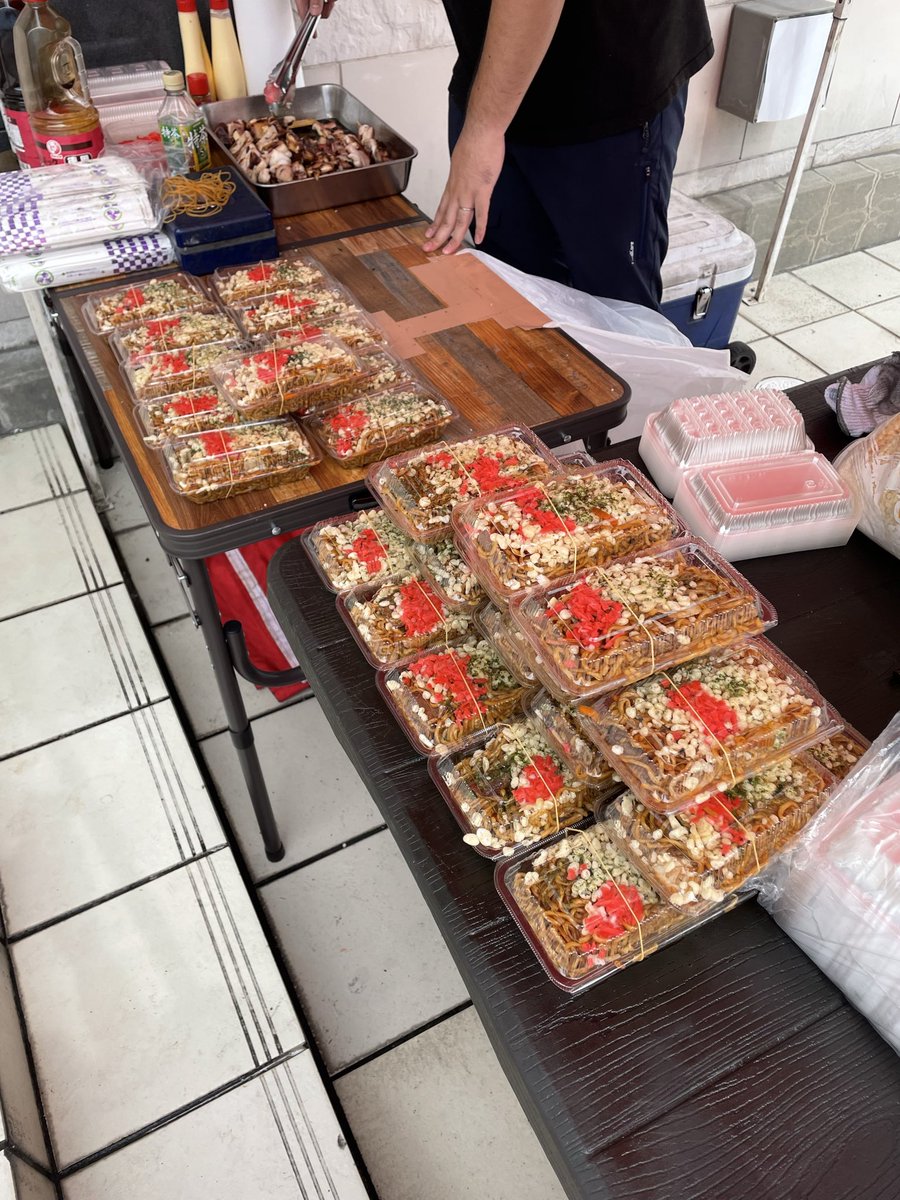o_koku6's tweet photo. まいう〜

ファミリー屋台🌈

今回は
イカ天焼きそば
いか串焼き

無くなり次第終了となります https://t.co/nWOsptbils