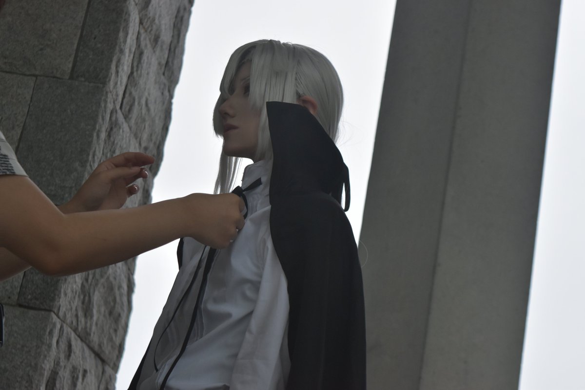caprice__cos's tweet photo. ずっとふたりにお世話されてるフェリドでした。貴族ですね〜🎶
あとほんとにずっと楽しそう https://t.co/00a1zEsXcf