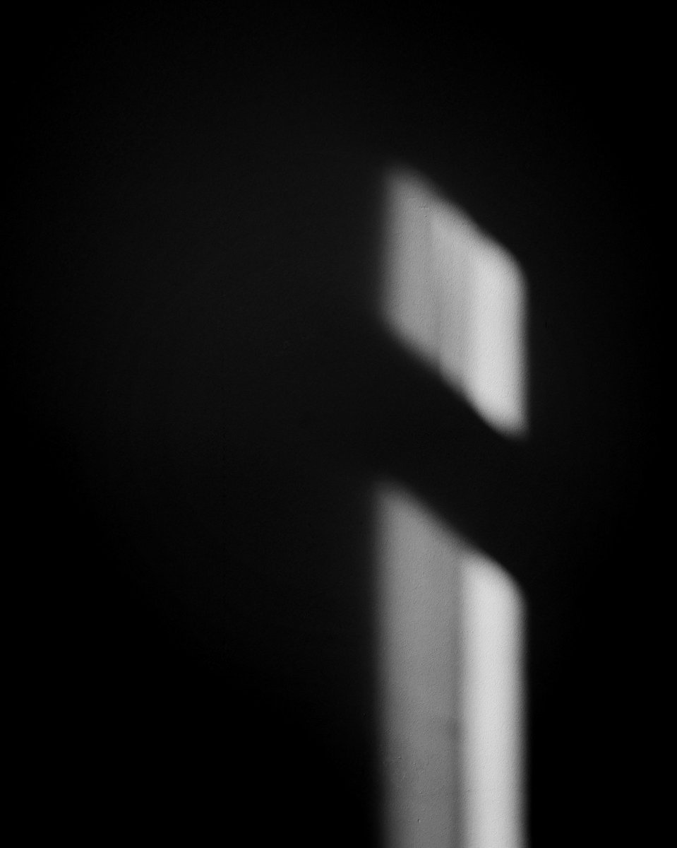 WinifredMa0o's tweet photo. Canon R10 with the 18–45mm lens. https://t.co/rf3InhyAJ6