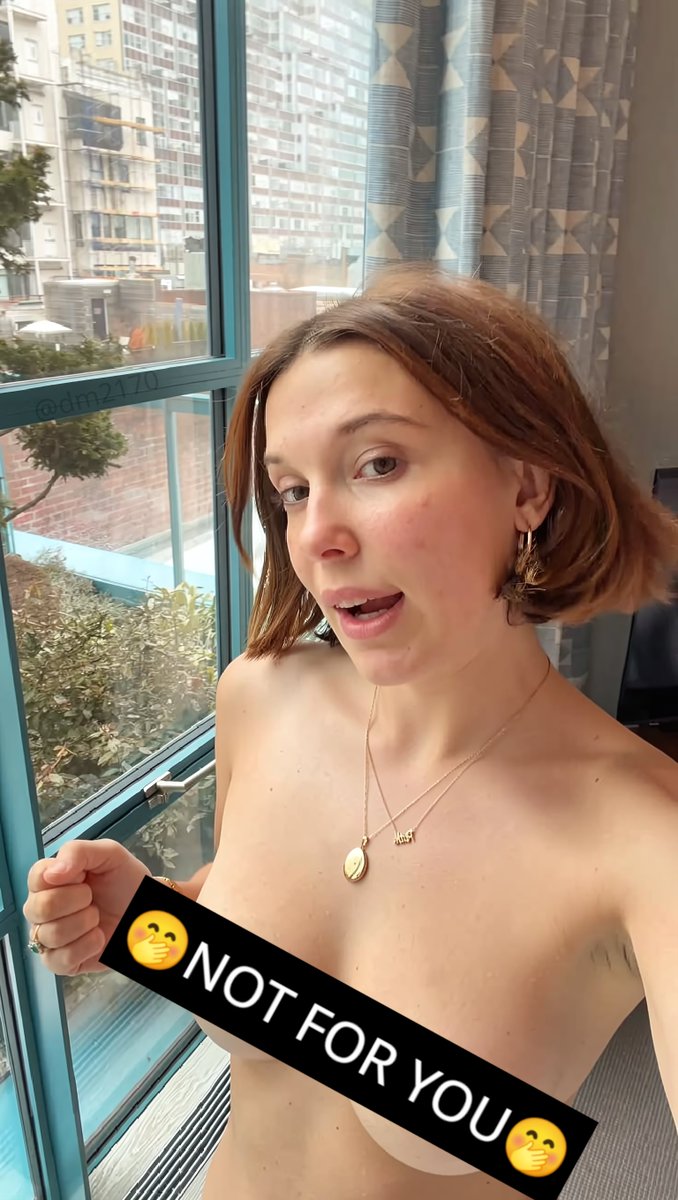dm2170's tweet photo. Oops🤭

#milliebobbybrown #mbb #fake #edit #beta #censoredforbetas #goon #gooning #prejac https://t.co/Sx1x6e63NP