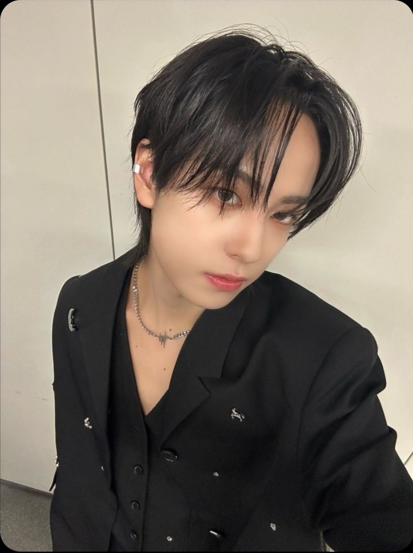 eggudandan's tweet photo. 🐶🐶🖤🖤

#lunéjidoriday #lunéselcaday #andteam_taki https://t.co/7b1zt5nNkO