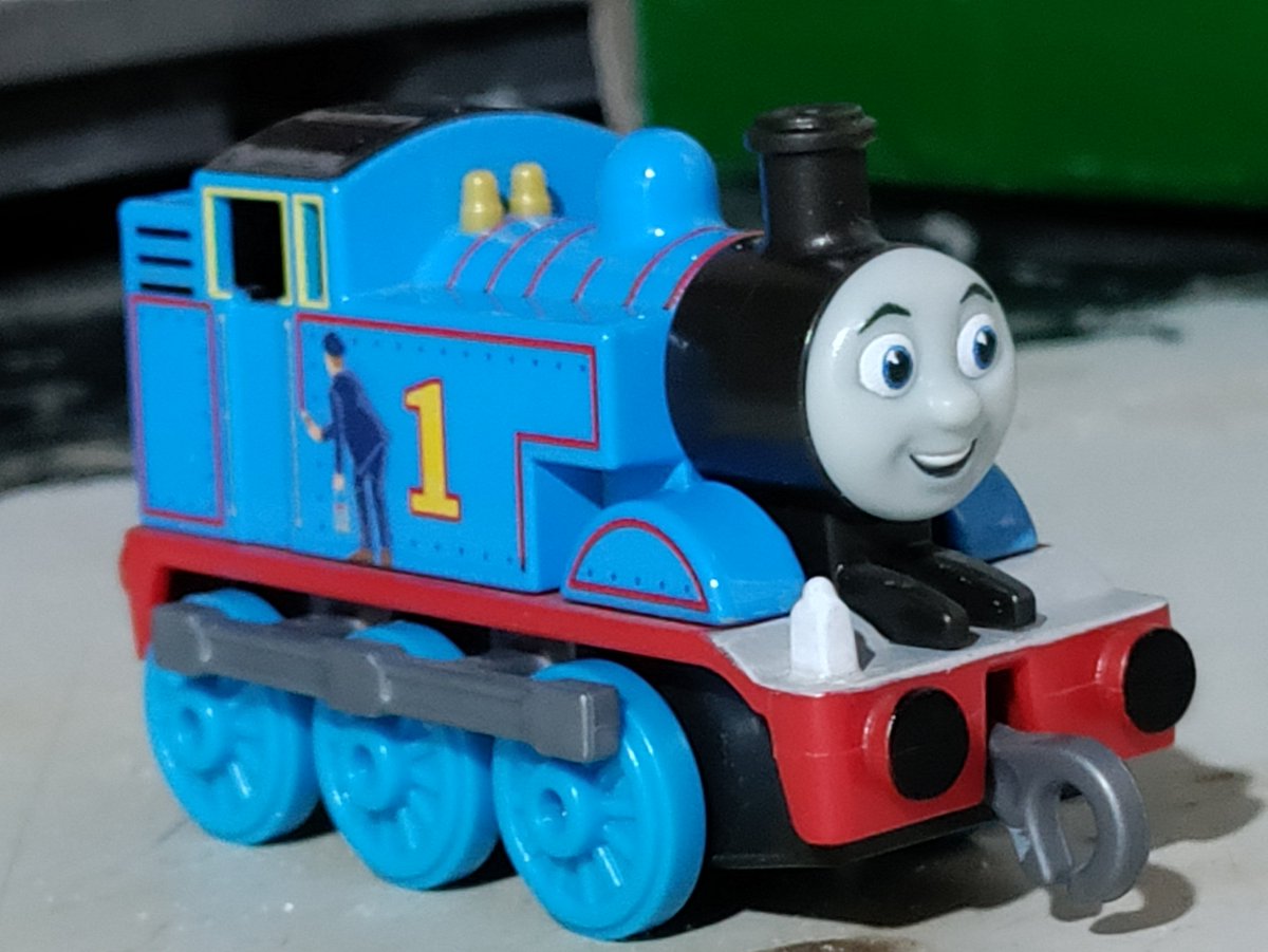 AlanAle62407097's tweet photo. Very Realistic 🚂 https://t.co/XTEDHlwB1B