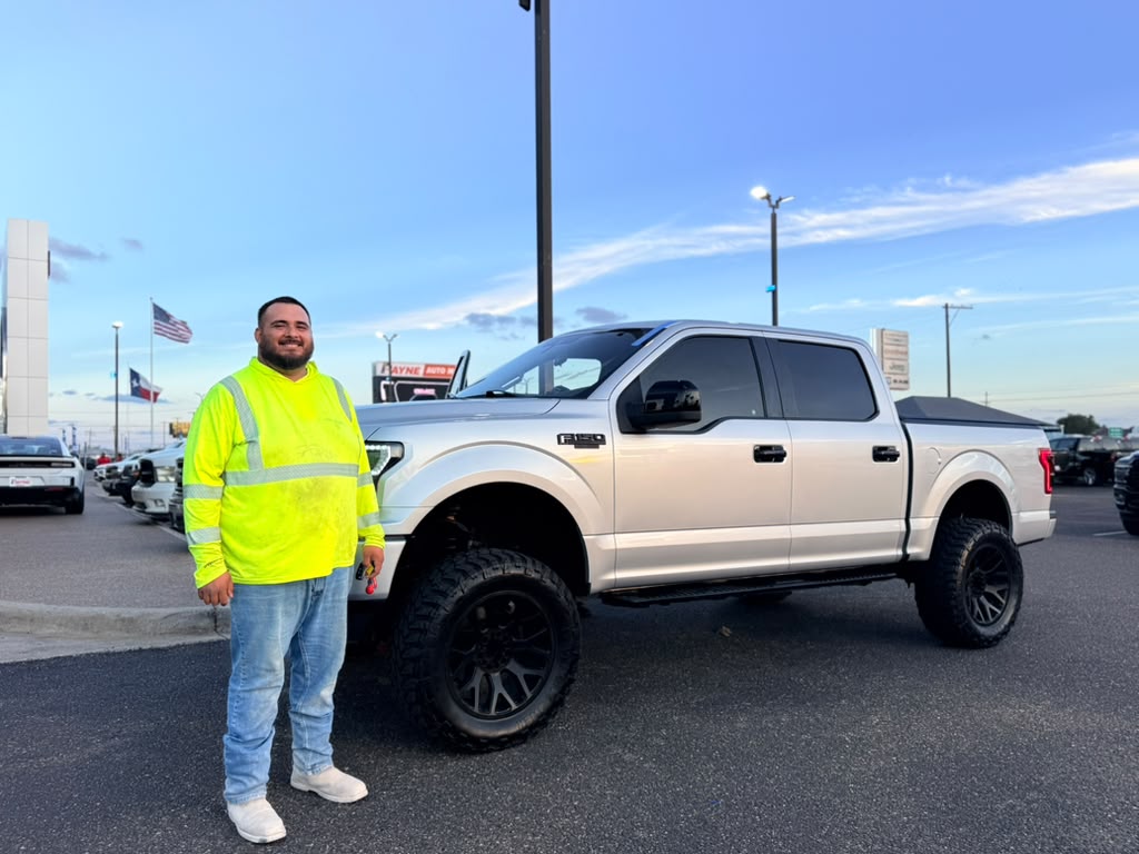 EdPayneCDJR's tweet photo. ๐ Congratulations to Mr. Garza on his 2019 Ford F-150 STX! ๐ฅ๐ป
๐ Shoutout to Jerry V. for helping make it happen!
https://t.co/rv0Vql75oN
๐ (956) 332-2231
#FordF150 #EDPayneCDJR #RGV https://t.co/qLDvOyozEF