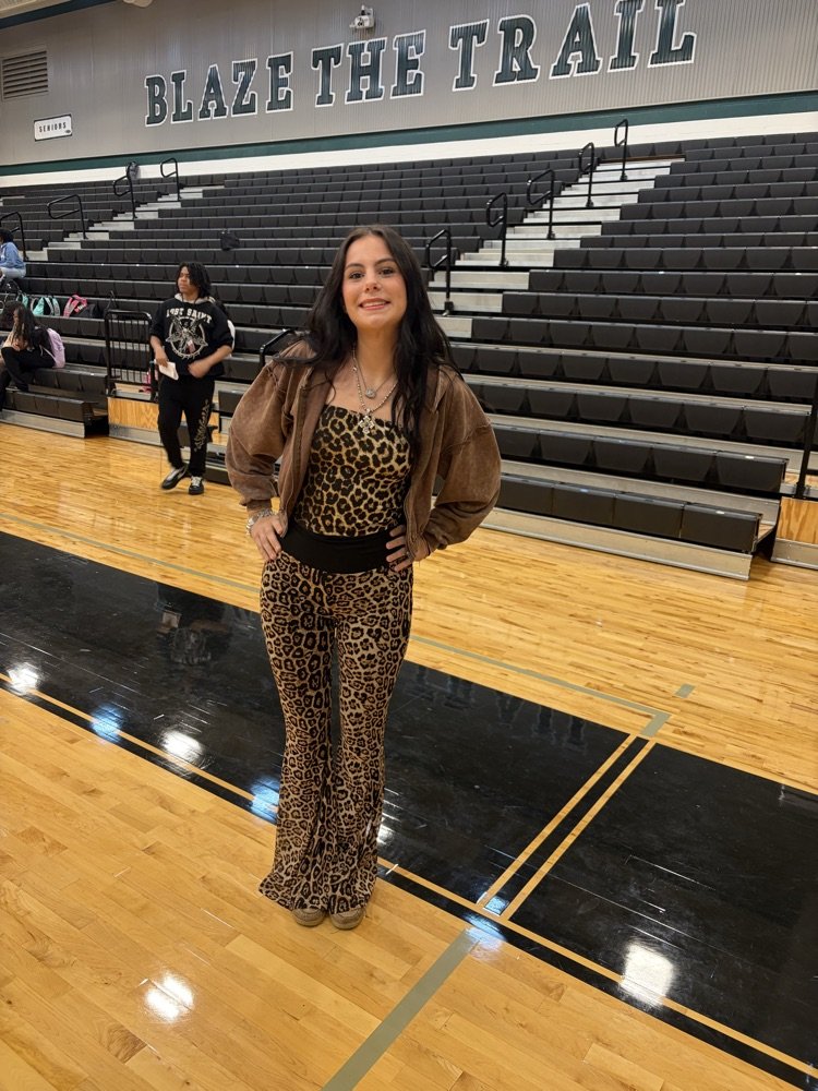 IowaColonyHS's tweet photo. 🦁🌿 SAFARI DAY at ICHS! Our Pioneers are ready to go WILD as we take on the Angleton Wildcats! 🐾🏈 Let’s bring the jungle vibes, show our Pioneer pride, and CAGE THE WILDCATS! 🔒🐾 #Trailblazed #ICHS https://t.co/B5uIaELfve