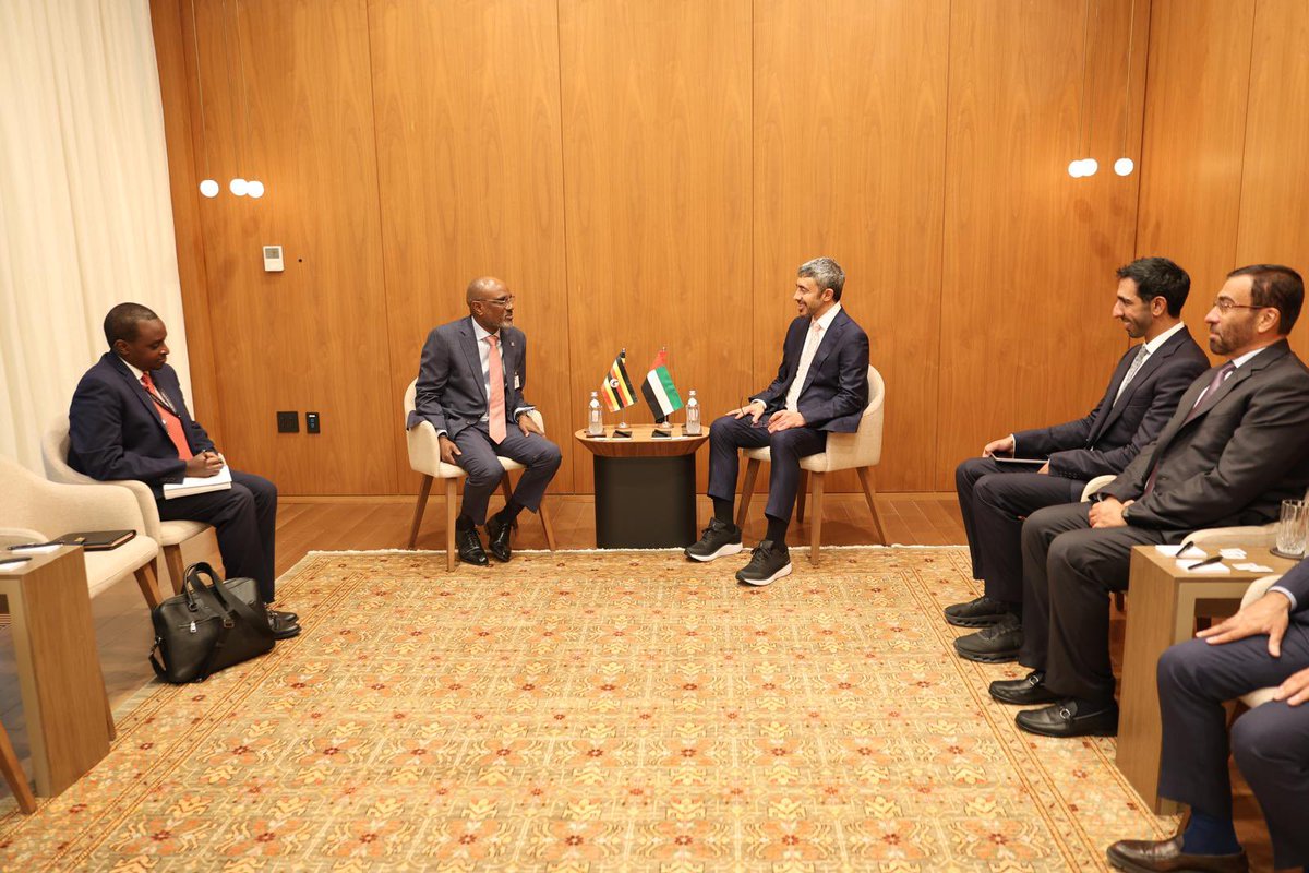 adoniaayebare's tweet photo. Very Productive and cordial meeting with His Highness Sheikh Abdullah Bin Zayed  Al Nahyan Deputy Prime Minister and Foreign Minister of the United Arab Emirates. His Highness informed me of the decision to lift travel restrictions on Uganda subject to a delegation of UAE visiting the Uganda civil aviation authority and other entities to assess preparedness. This will done in the next seven days. I thank His Highness and his Government for this decision to restore Economic ties between our countries. @KagutaMuseveni @mkainerugaba @UgandaCAA @MinofHealthUG @UgandaMediaCent