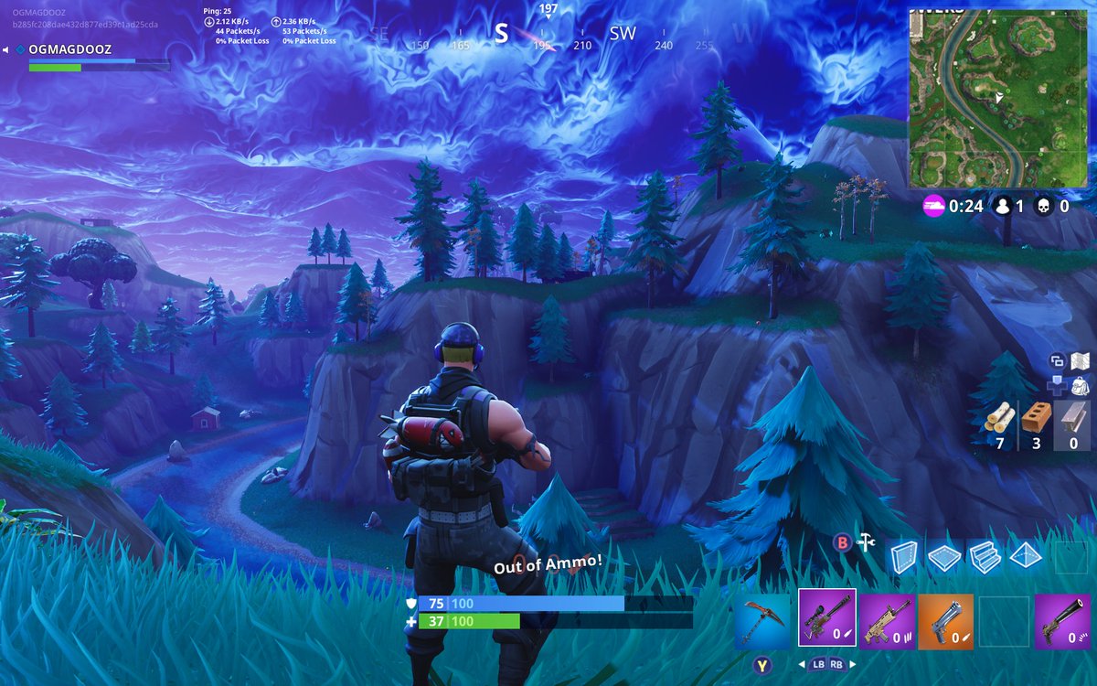 Riftinliam's tweet photo. @EpicTofuChris @Fortnite It’s definitely that cartoony *Woonky* art style, with the old-school HUD... man, those were the golden days. I wish we had that now, just a bit more modern 😭🙏 https://t.co/mUnCJzGlQB