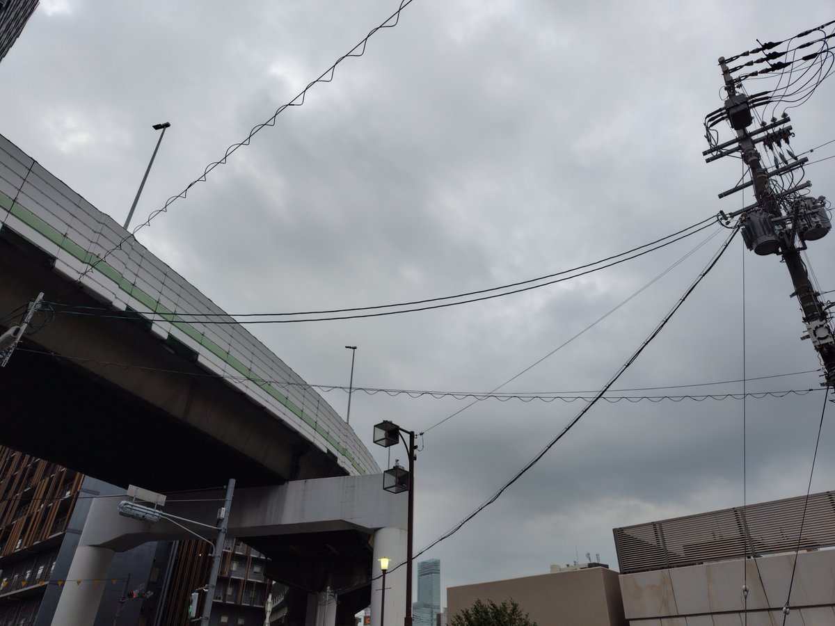 ODAkizuten's tweet photo. おはようございます☁️
木津市場の業務用スーパー、オーディエーです

朝晩がだいぶひんやりするようになってくると温かいものが恋しくなってきますよね🤭

朝食やランチ時に温かい汁ものが欲しい時にこちらのスープの素はとっても便利です😊

#企業公式が毎朝地元の天気を言い合う https://t.co/a0ESpdaDRX