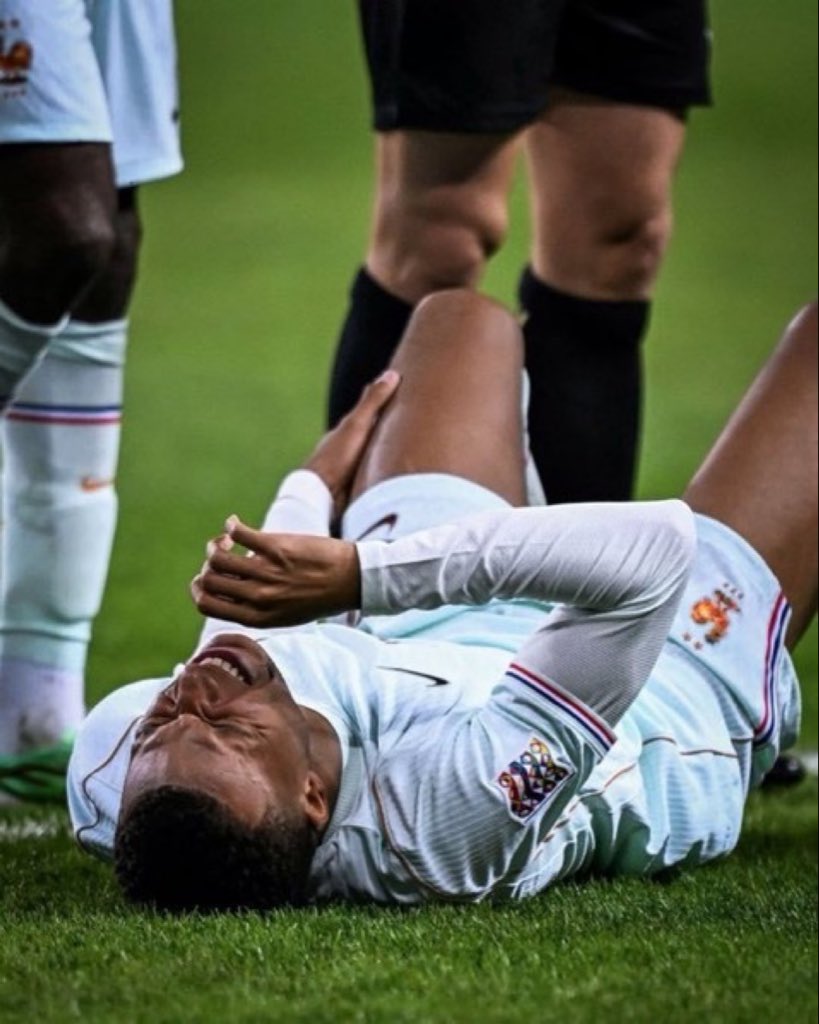 tifevibez00's tweet photo. 🚨 BREAKING: Kylian Mbappé has a TENDON injury. @FabriceHawkins https://t.co/rz4nNUaI8S