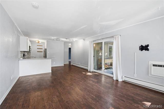 RhinoRealtyPros's tweet photo. 857 S Van Gordon CT, Lakewood, CO 80228 just hit the market!
Take a look at this awesome space: https://t.co/k6isXJHljJ https://t.co/2zsGDiNnaF