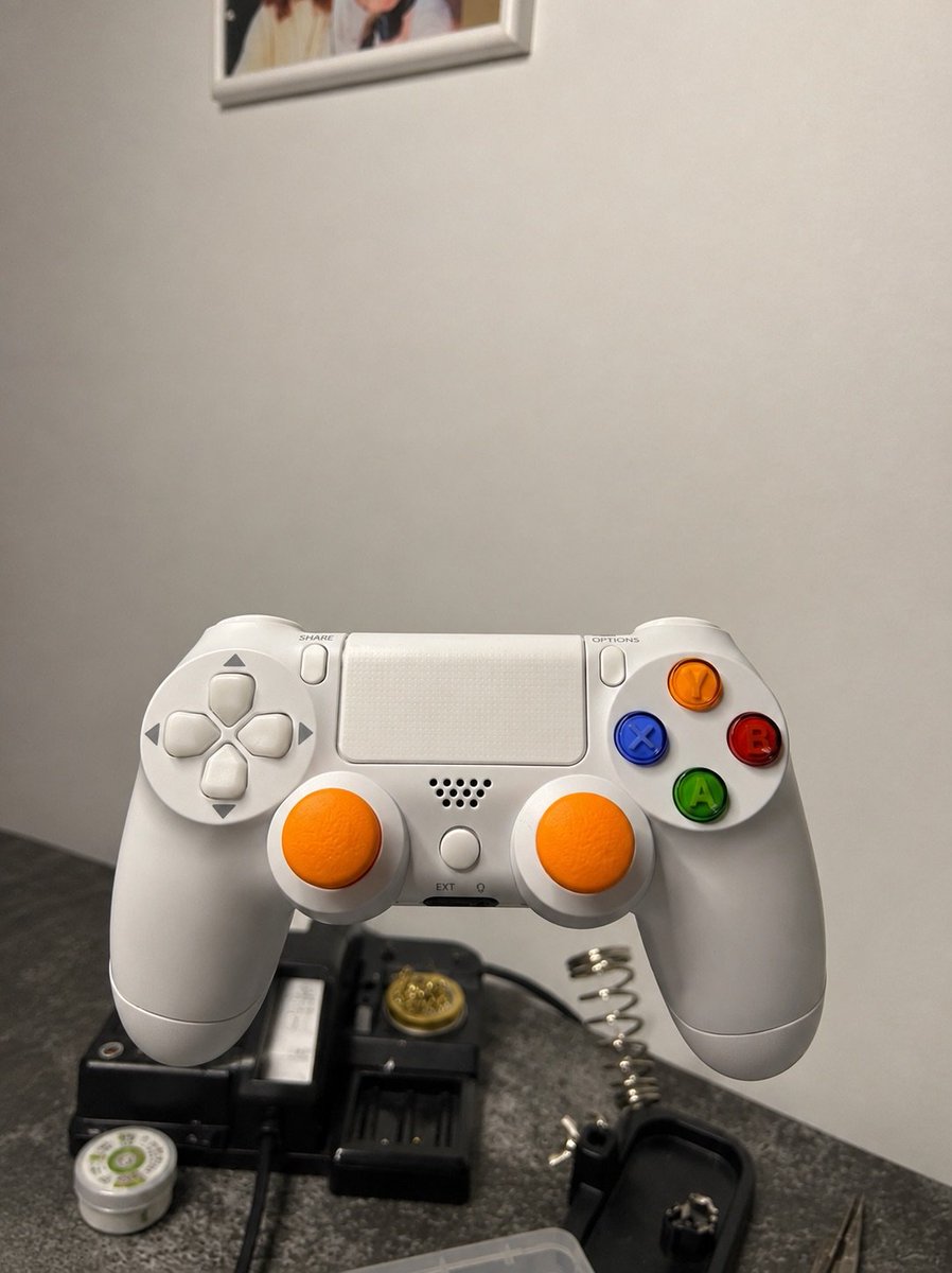 Vinscontroller's tweet photo. Hyperstrike build x ps3 stick xbox button https://t.co/8HSaOZoQ4X
