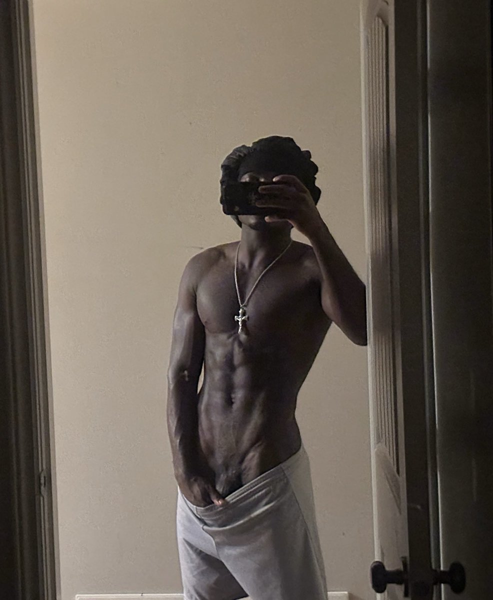 FelicityBLACKED's tweet photo. No caption needed 😇 https://t.co/hQOiw6Su5W