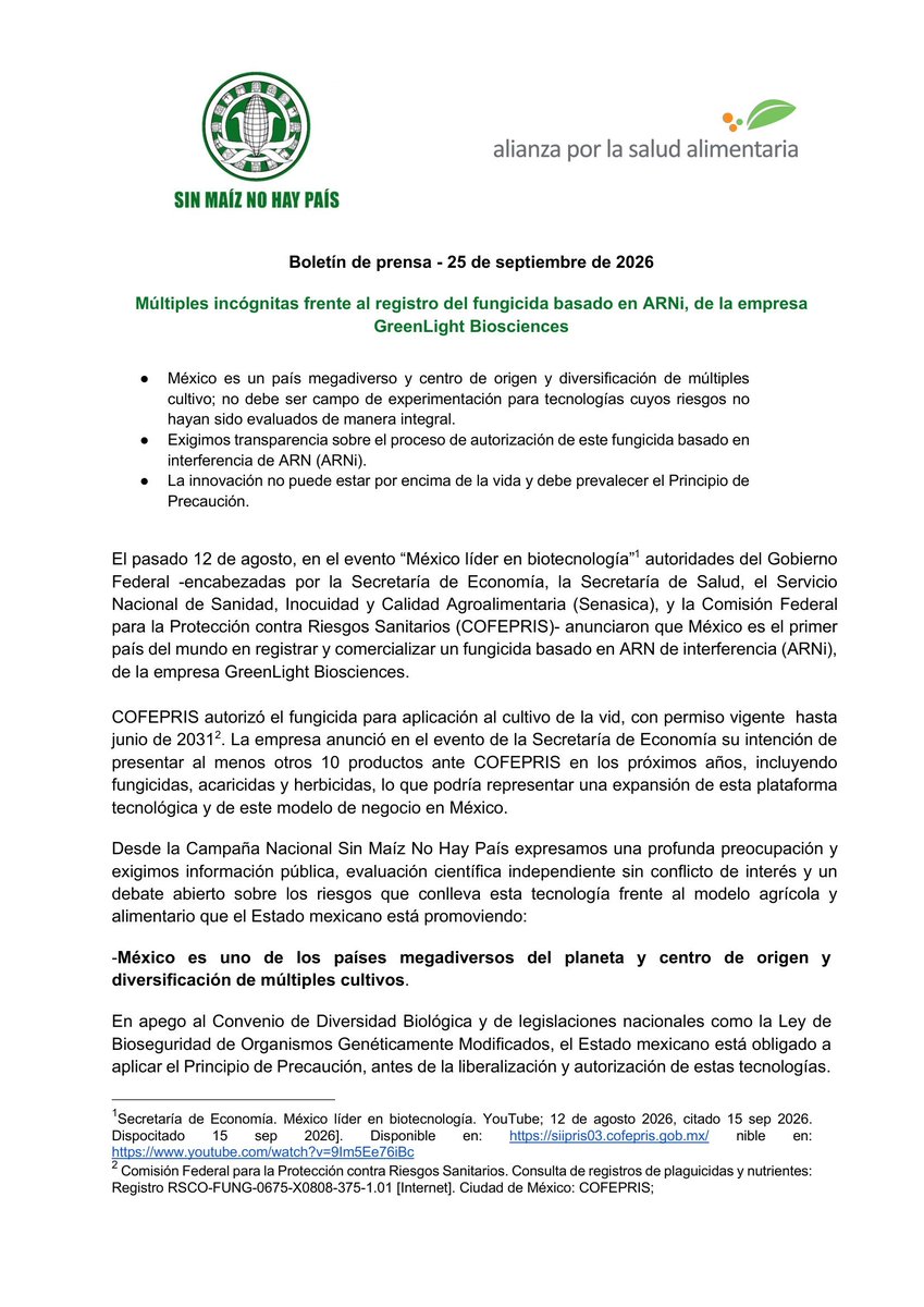 elpoderdelc's tweet photo. 🤨México se convirtió en el primer país del mundo en aprobar un fungicida de ARN de interferencia (ARNi) para la vid, otorgado por @COFEPRIS a GreenLight Biosciences.
La autorización tomó solo 9 meses, mientras que en la UE la tecnología sigue en debate por sus riesgos a largo plazo.
📢😰México no debe ser un campo de experimentación.
Lee la exigencia colectiva junto con @actuaporlasalud y @cnsmnhpmx 
https://t.co/upd9rSf6hu