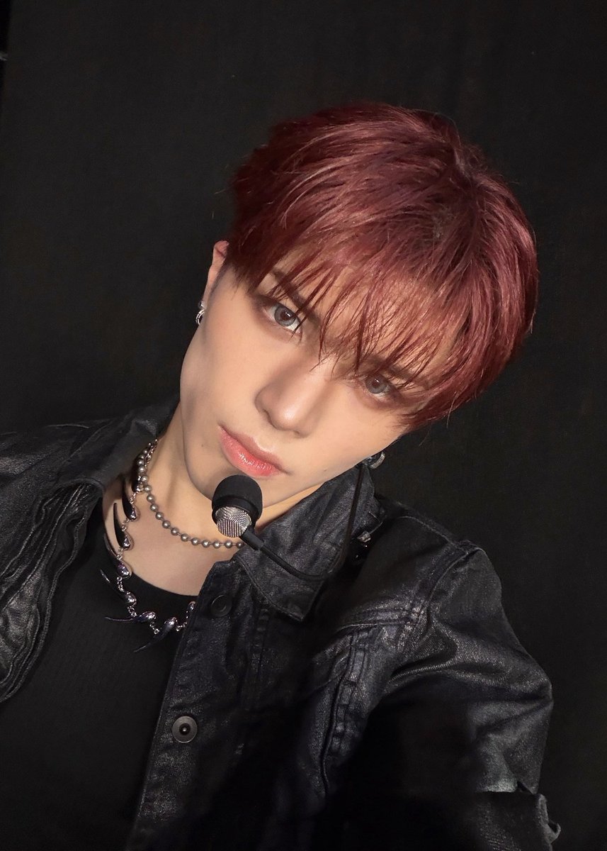 SWAGADOOGY's tweet photo. #luneselcaday https://t.co/waUgzJTsVw