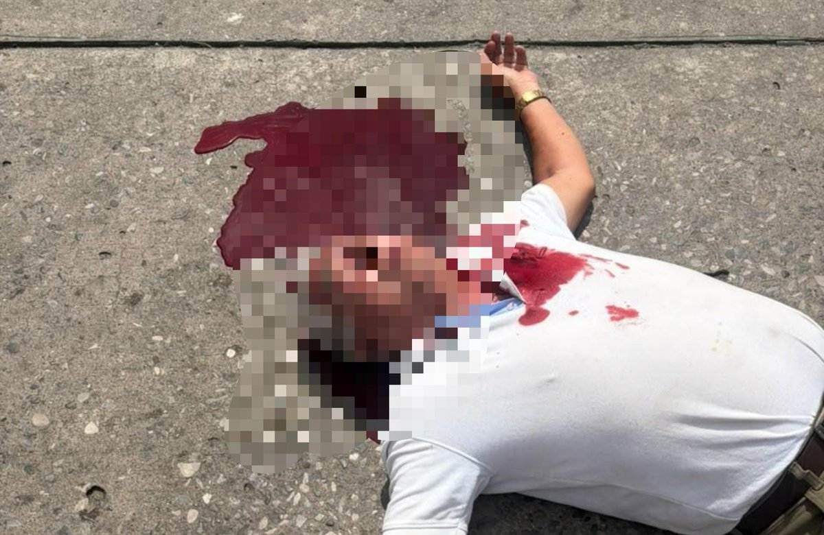 LaDenuncia_Tab's tweet photo. #Tragedia en Nacajuca!
Reportan el Asesinato del Conocido *"Don Erasmo"* ya que es Dueño y chofer de Combis, luego de sostener una riña con su Trabajador en una *Gasolinería conocida como "El Carmelo"* del Municipio de Nacajuca.

Luego de los "HECHOS" se localizó al Chófer y trabajador del occiso, quien, minutos antes, presuntamente le había privado de la vida a su patrón en la gasolinera  #ElCarmelo.

Testigos señalan que fue seguido hasta la *Ranchería Vainilla*, donde, al verse rodeado, lamentablemente por la Policía Municipal decidió quitarse la vida. #ReporteEspecial🚨