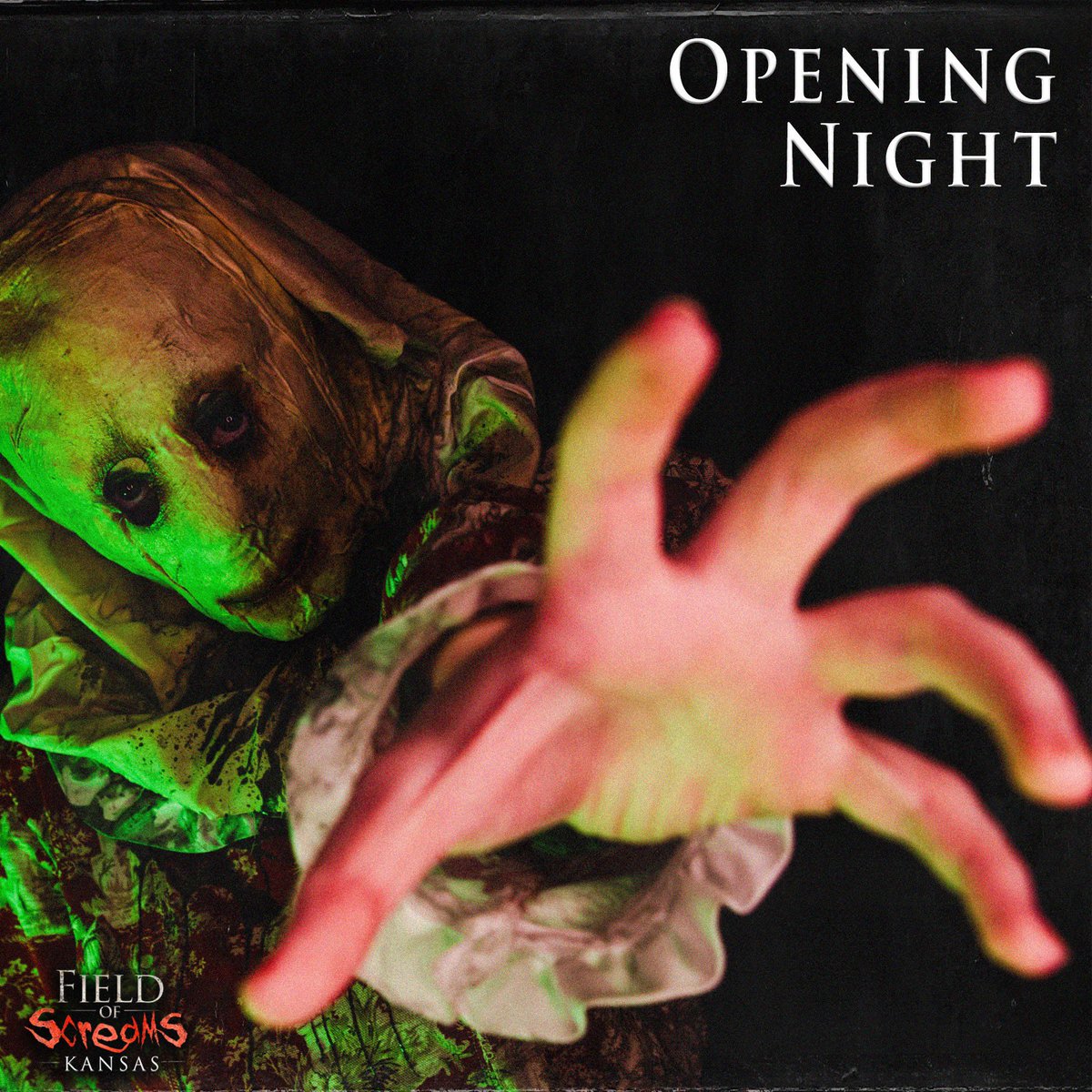 FOSKansas's tweet photo. Crisp fall air, darkening skies, and something is hiding in the crop...

Opening Night is here, and the Spurlock clan is waiting for you!

🎟 https://t.co/pL34xToUmw

#fieldofscreamsks #openingnight #kansashauntedhouse #hauntedhouse https://t.co/r4oLyb0fPP