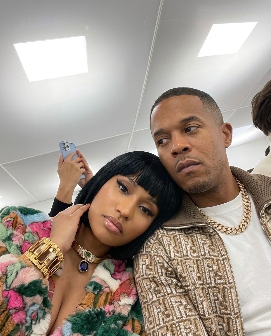 tumbledryyy's tweet photo. The Petty’s dripped in Fendi🤎📸 https://t.co/v3OjFextKc