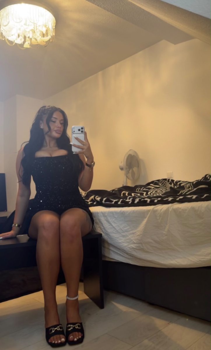 GoddesRinaaa's tweet photo. Es ist schon nachts, und du kleiner Minipimmel hast nichts Besseres zu tun, als mein Profil zu stalken.
Ergib dich
deiner Göttin und melde dich!

@tom171317 @rtfindomger @rtfindom @RtSlaveForDomme @slavekane https://t.co/RnTojOcXrB