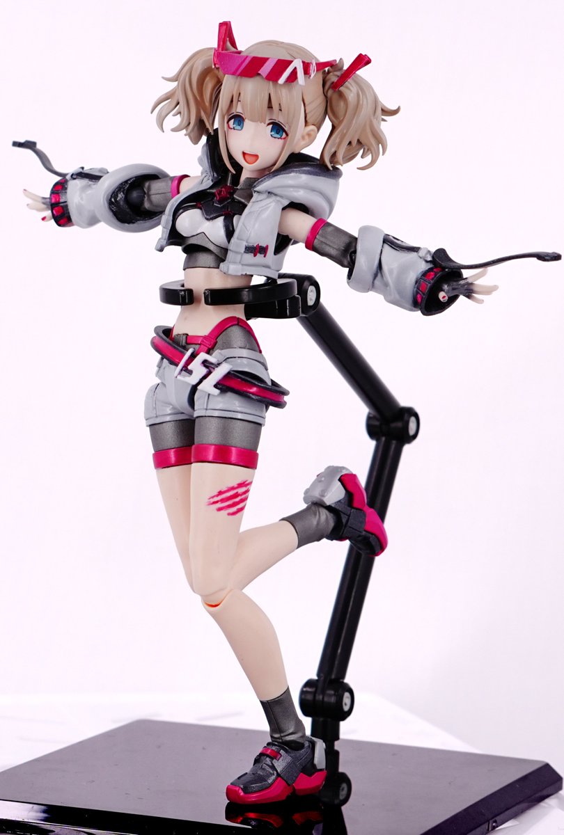 jinkusulv_kai's tweet photo. というわけで　朝上げついでに
展示会や完成写真だと雰囲気全振りだったので、あさひ単体で写真撮りました https://t.co/Lrv0WS8uWD