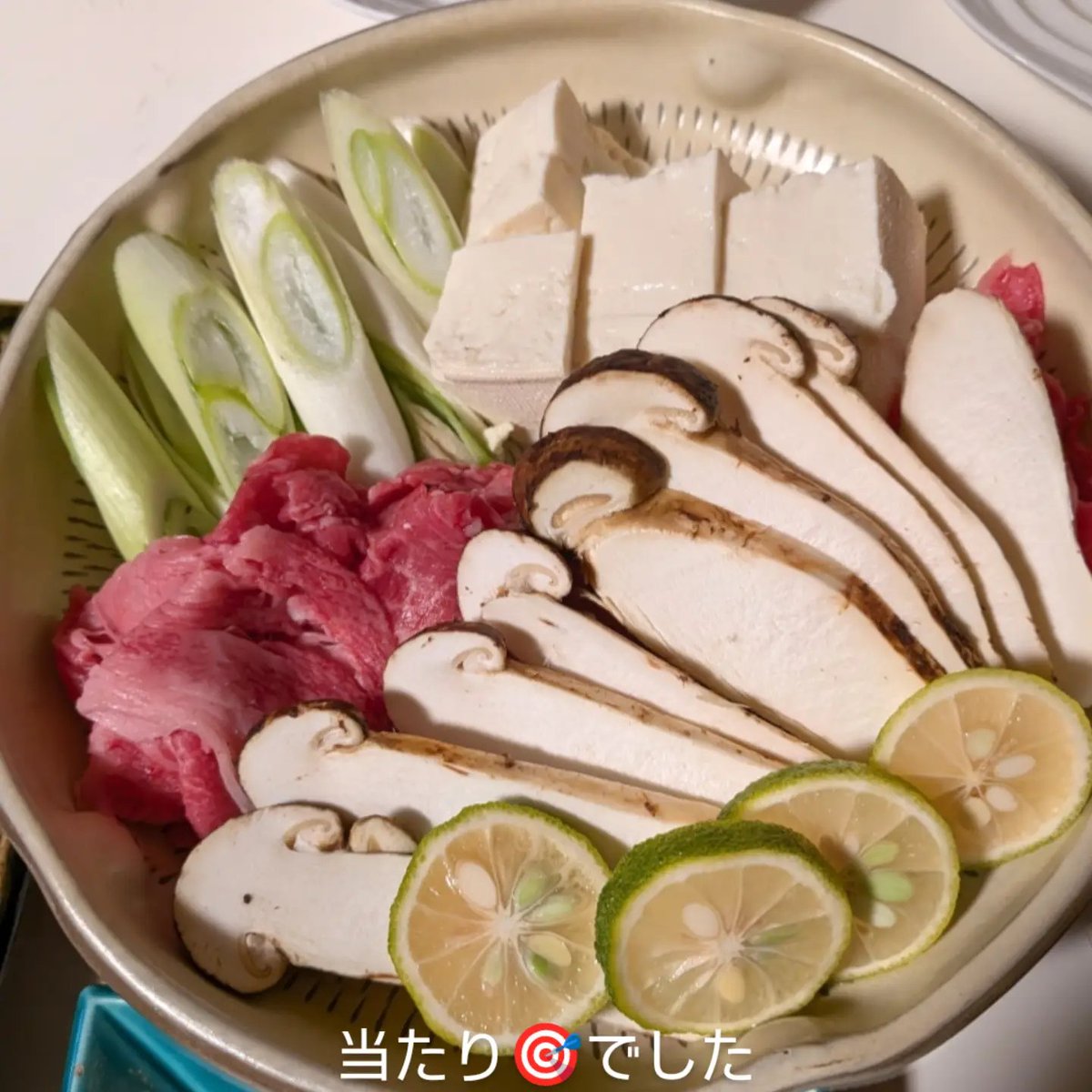 chatanavi's tweet photo. 秋味。
今年は
松茸やきのこが豊作らしい。

#岩手の松茸 https://t.co/Dy5d4JMVPs