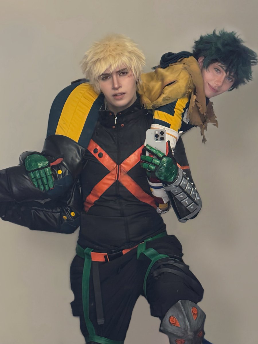 fr0zam's tweet photo. tried recreating that one bkdk fanart https://t.co/YgjzNfw636