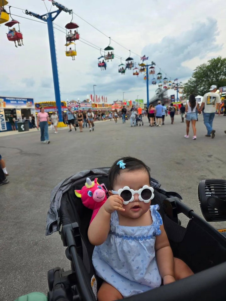 diego_mooca's tweet photo. Baby’s first fair—new sights, big smiles, and unforgettable memories. https://t.co/wKiOLcxrEu